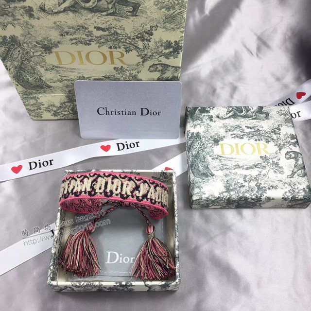 Dior飾品 迪奧經典熱銷款編織伸縮流蘇手繩手環  zgd1326